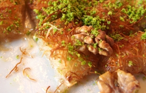 Baklava or lukum? Turkish cuisine - not just confectionery 