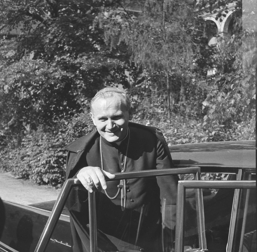 Setna rocznica urodzin Jana Pawła II - fotogaleria