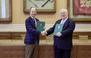 AGH i Muzeum Narodowe w Krakowie nawiązują współpracę w obszarze sztucznej inteligencji