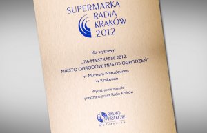 Supermarka Radia Kraków dla wystawy „Za-mieszkanie 2012. Miasto ogrodów, miasto ogrodzeń”