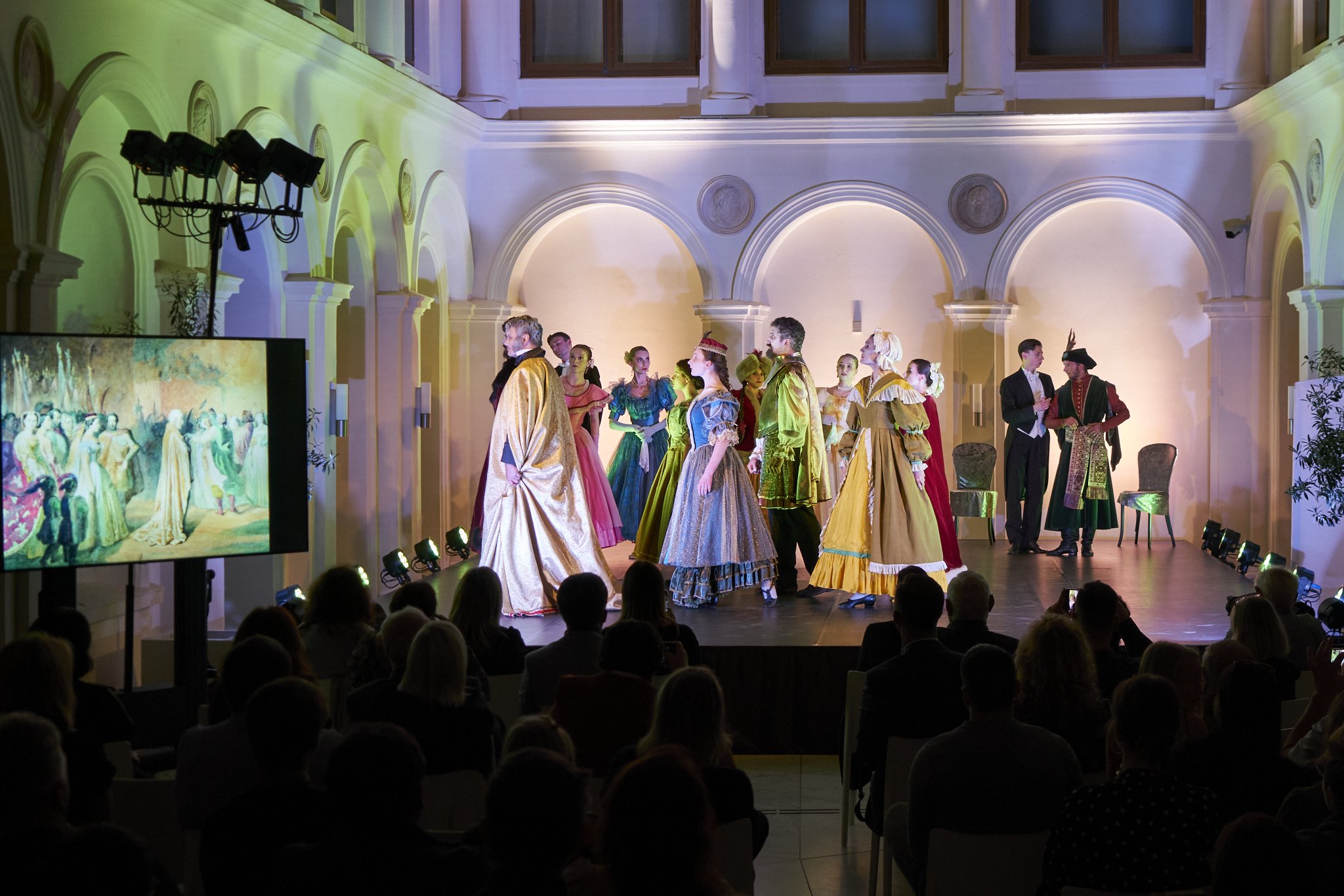 BAL W HÔTEL LAMBERT SPEKTAKL BALETOWO-PANTOMIMICZNY W WYKONANIU TANCERZY BALETU DWORSKIEGO CRACOVIA