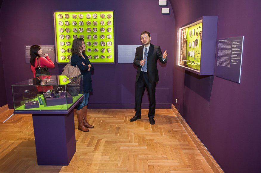 Czerwień – godziny dla mediów