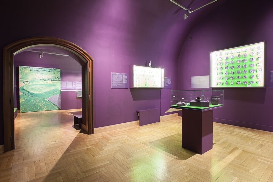 Czerwień - przestrzeń wystawy