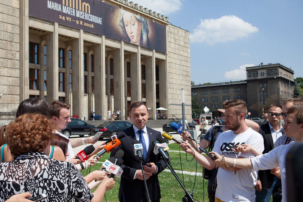 Prezydent RP zachwycony wystawą w MNK