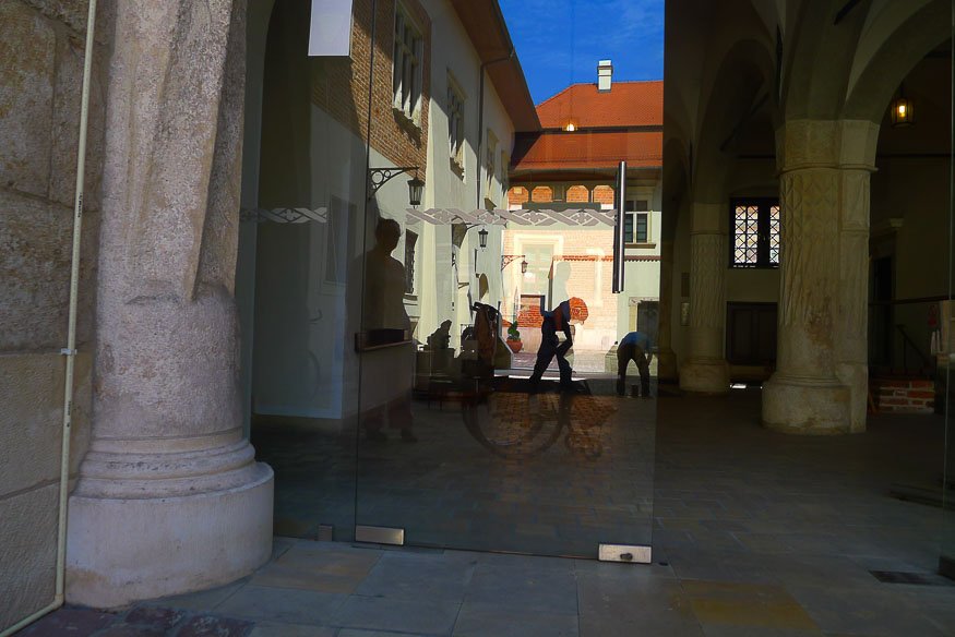 "Lubię fotografować zdjęcia. I moje ulice"