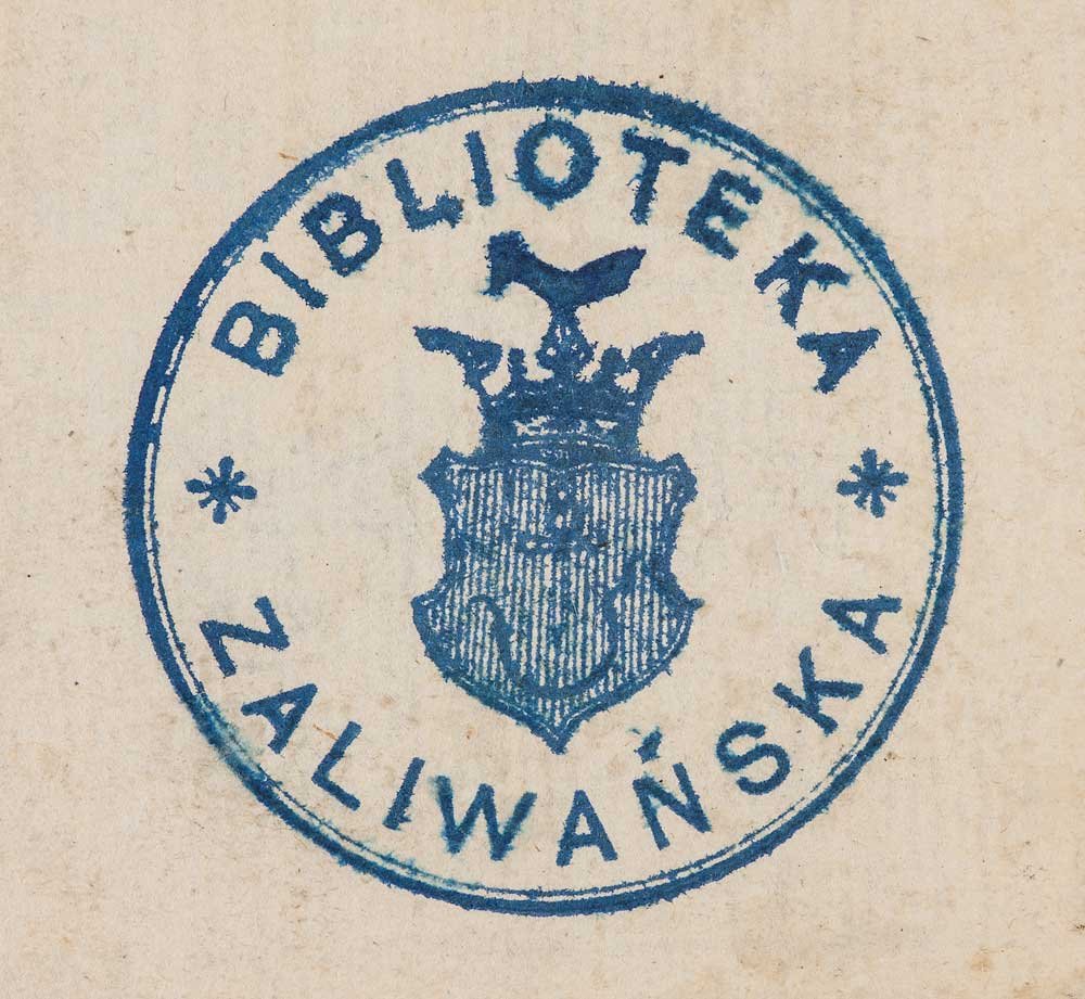 Okrągła niebieska pieczęć z podwójnym obramowaniem, herbem z koroną i sylwetką ptaka w środku oraz napisem BIBLIOTEKA ZALIWAŃSKA ułożonym wokół obwodu z dwiema gwiazdkami po bokach.